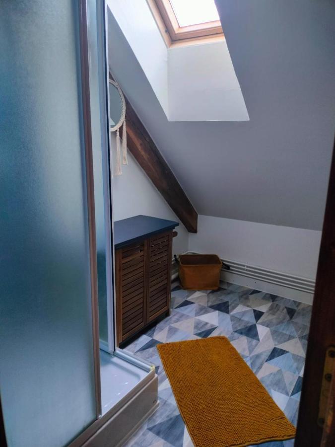 Gite Au Gre Du Vent - 12 Personnes - Calme, Nature Et Confort La Goutelle Buitenkant foto